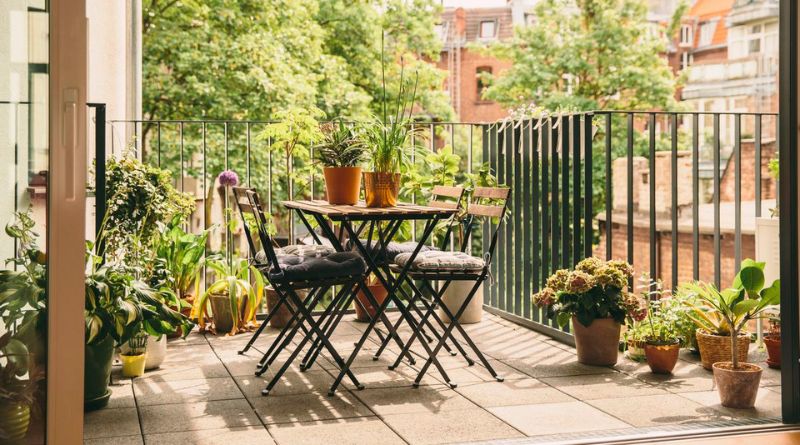 8 Small Balcony Gardening Tips for Urban Dwellers