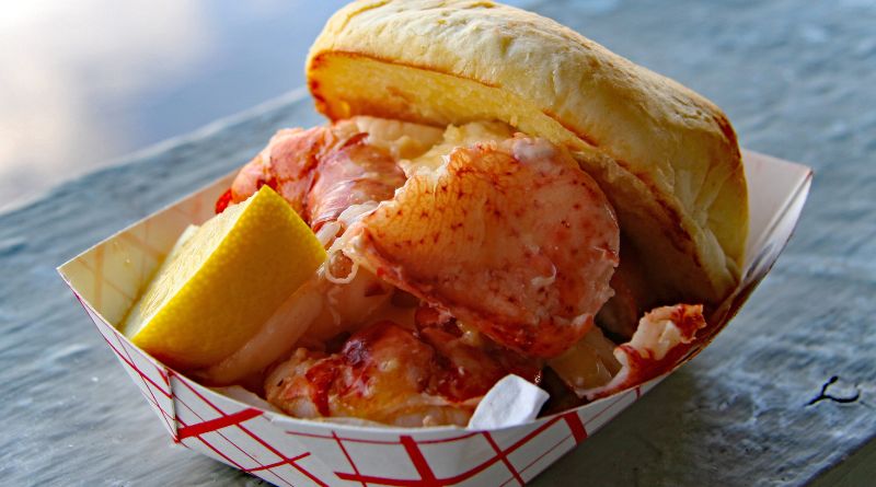 The 7 Best Lobster Rolls In The U.S.
